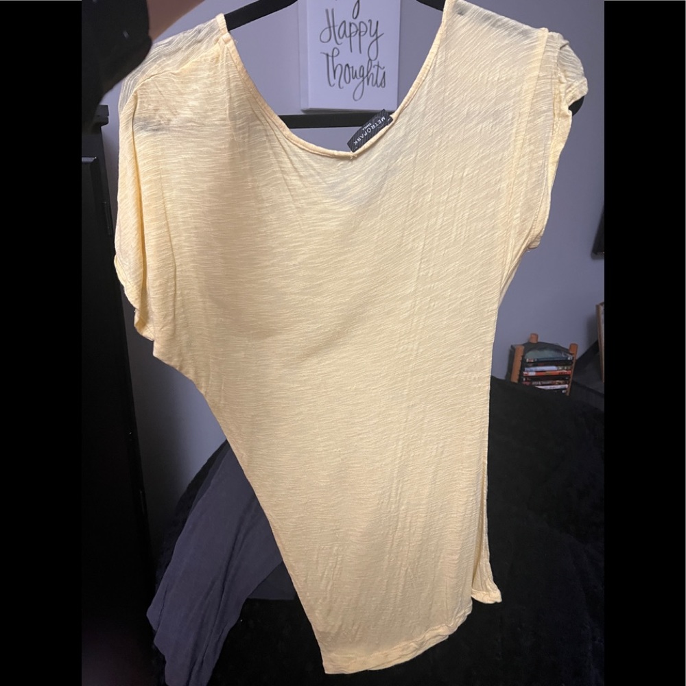 Metropark yellow  dressy T-shirt small